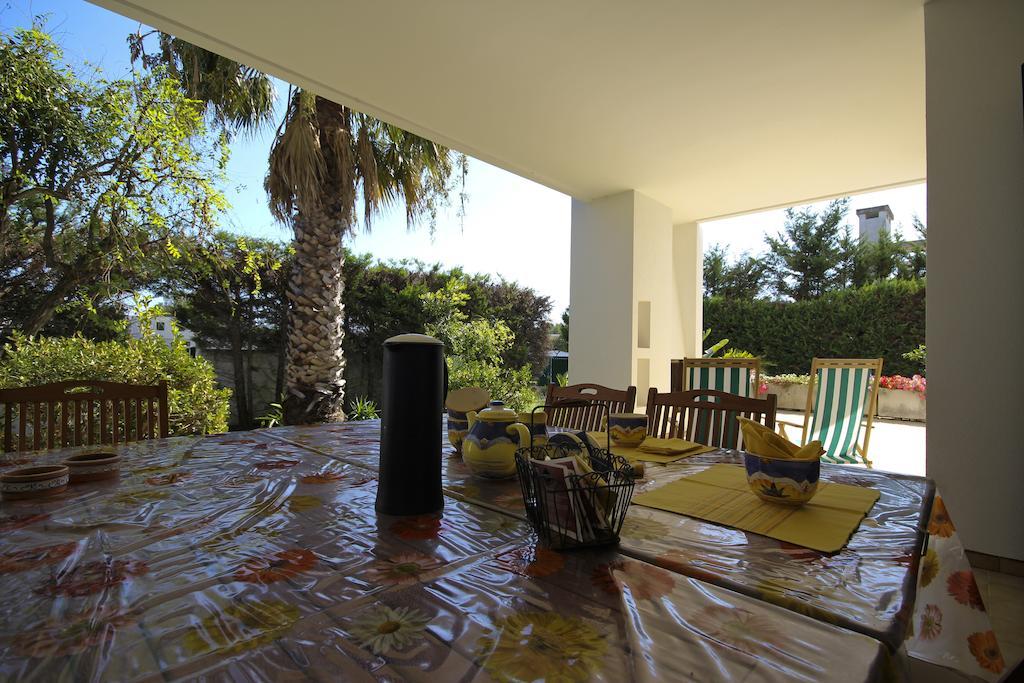 B&B Villa Genny A Pochi Passi Dal Mare San Cataldo  Bilik gambar