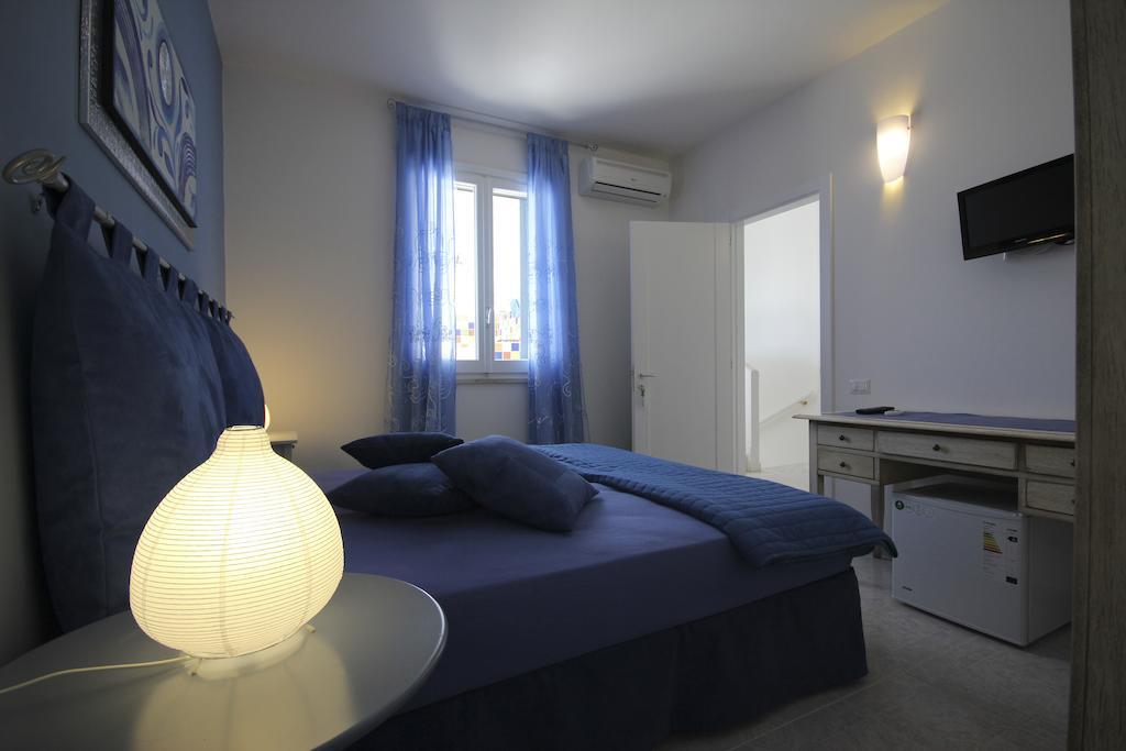 B&B Villa Genny A Pochi Passi Dal Mare San Cataldo  Luaran gambar