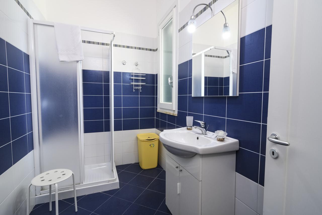 B&B Villa Genny A Pochi Passi Dal Mare San Cataldo  Luaran gambar