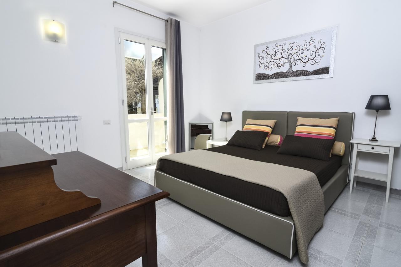 B&B Villa Genny A Pochi Passi Dal Mare San Cataldo  Luaran gambar
