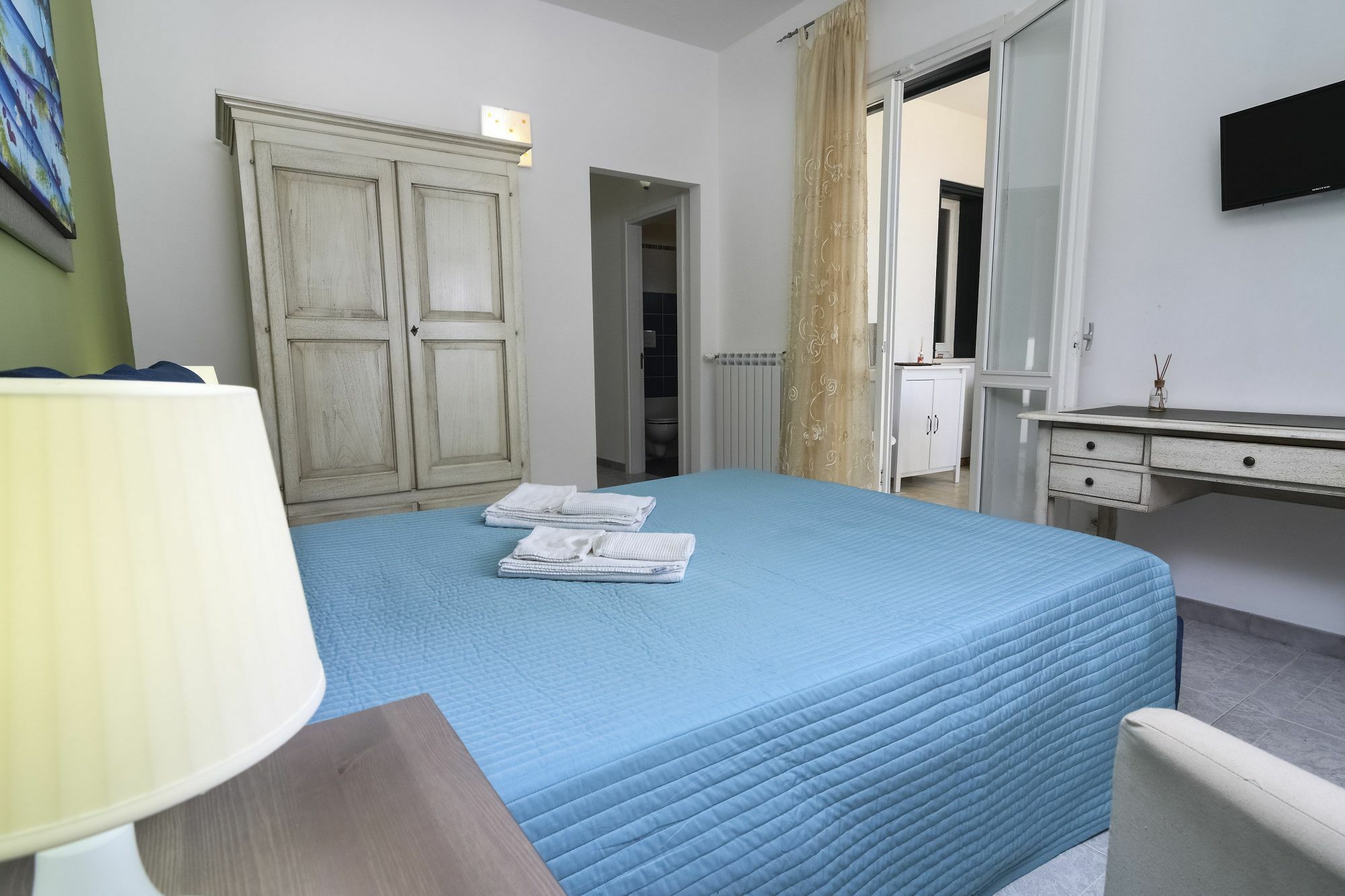B&B Villa Genny A Pochi Passi Dal Mare San Cataldo  Luaran gambar